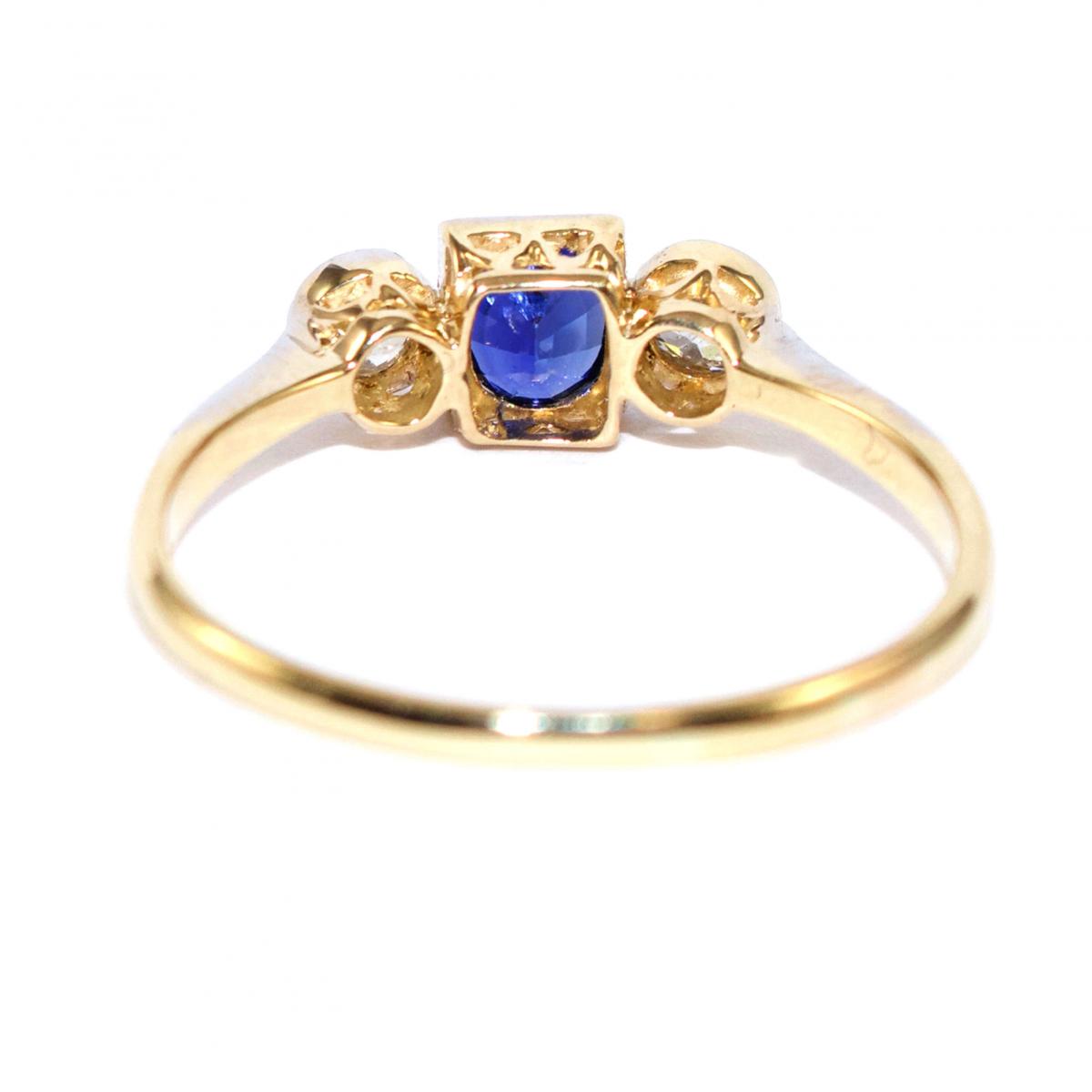 Art Deco Sapphire & Diamond 3 Stone Ring c.1925