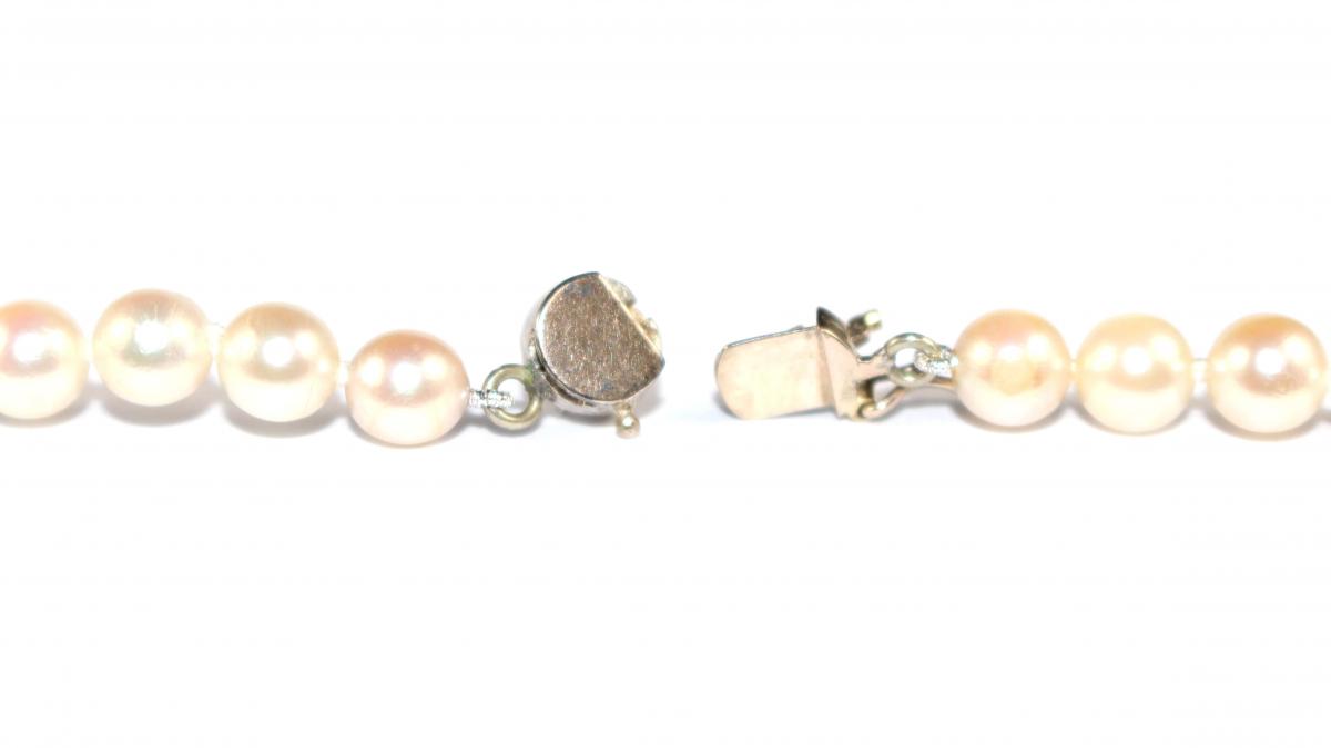 Pearl Necklace with Victorian Diamond Clasp c.1880