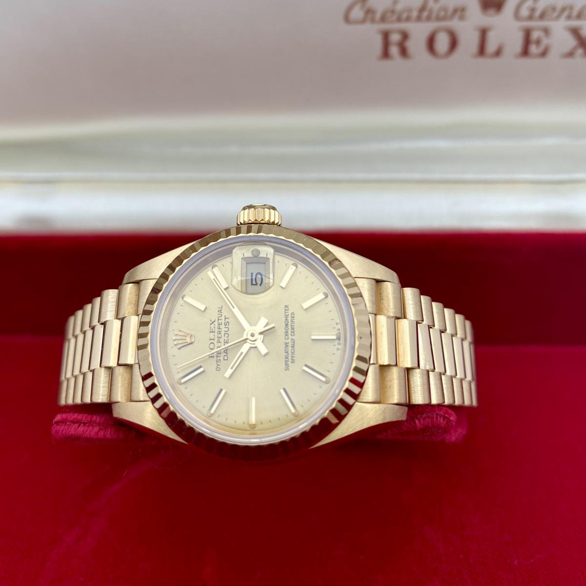 Ladies Rolex Datejust  gold box 2