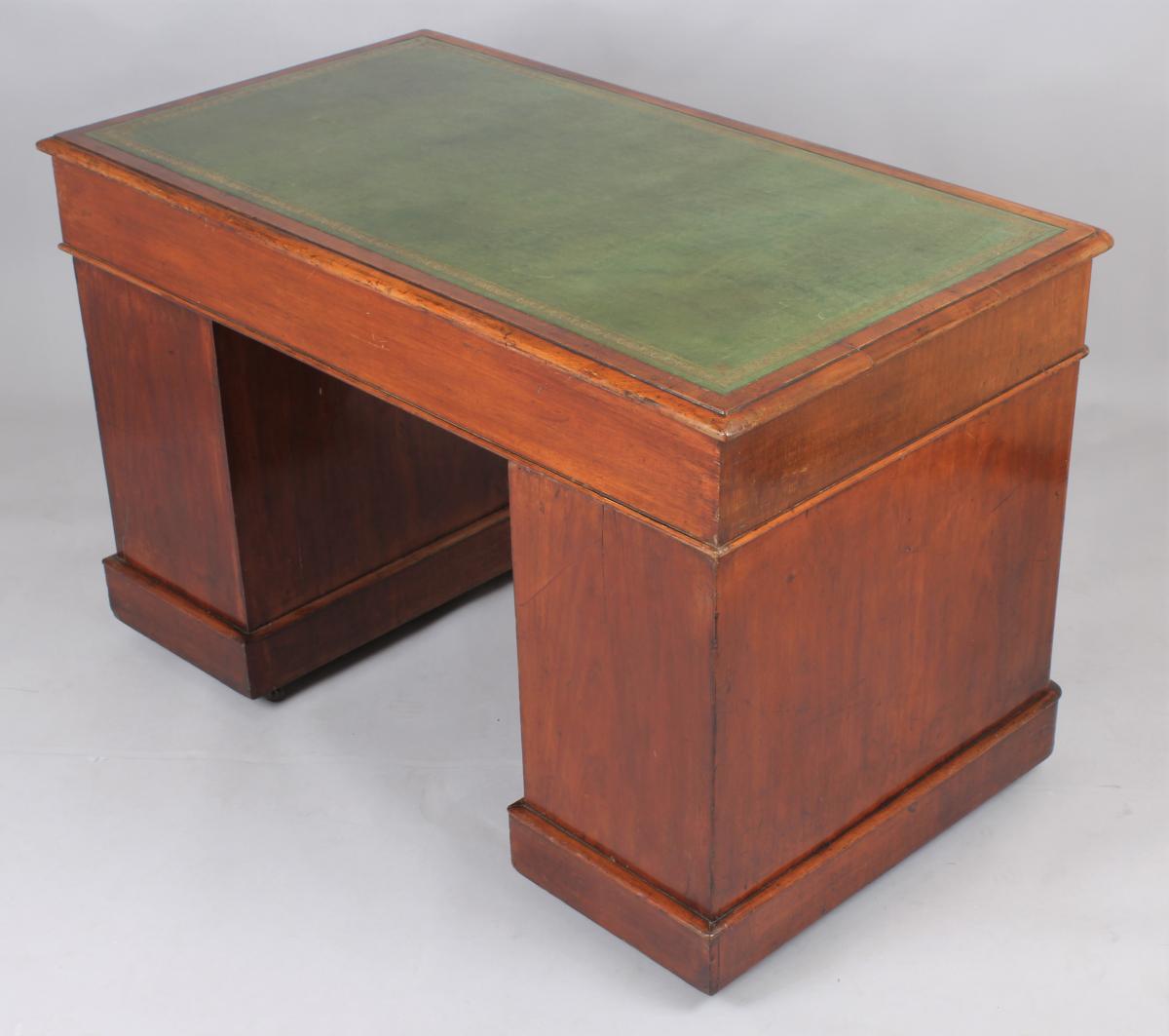 mahogany three-part pedestal desk