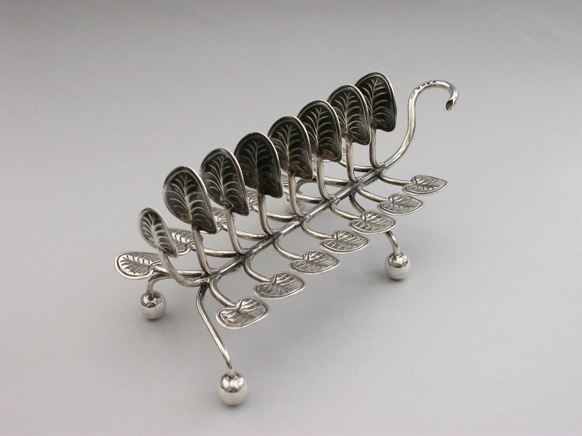 Victorian Naturalistic Silver Toast Rack - Lily Pads