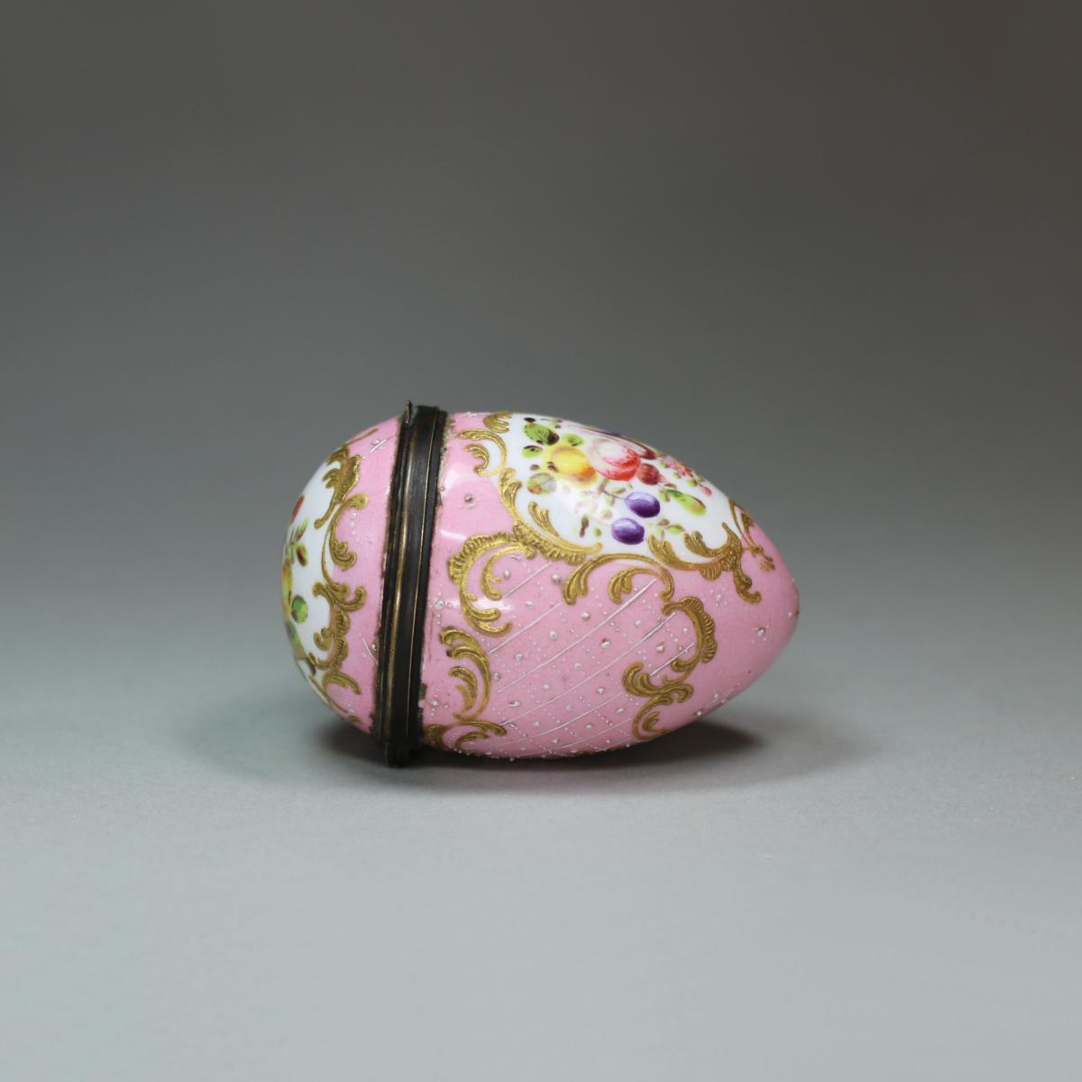 English enamel egg-shaped bonbonierre, circa 1770