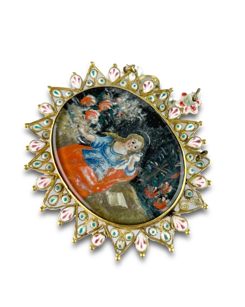 Verre églomisé, double sided gold & enamel devotional pendant. Spanish, c.1700