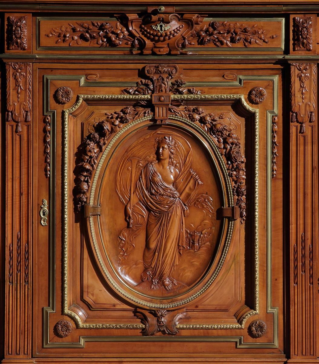 Exhibition-Quality Cabinet By Maison Guéret of Paris