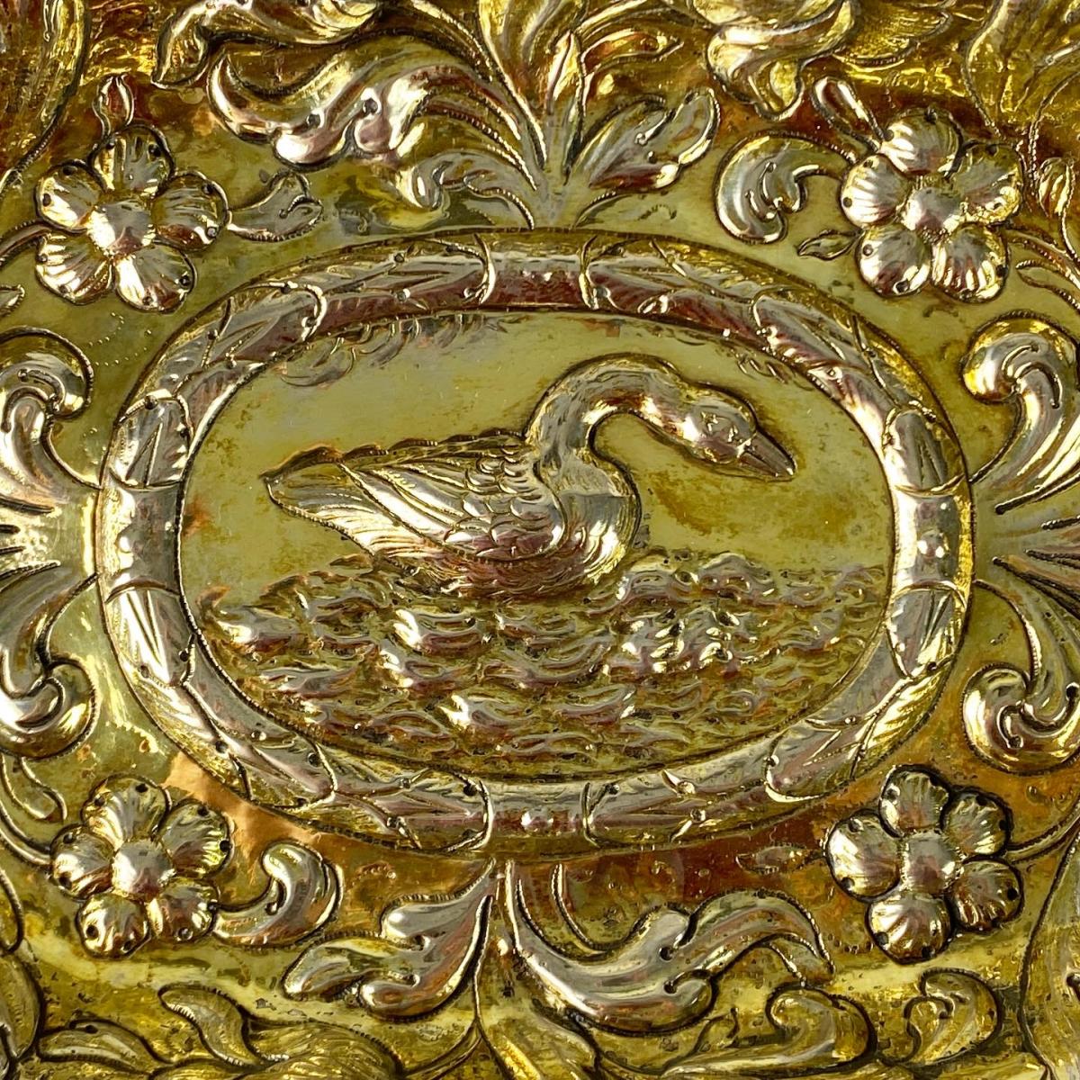Repoussé silver gilt sweetmeat dish. German, late 17th century