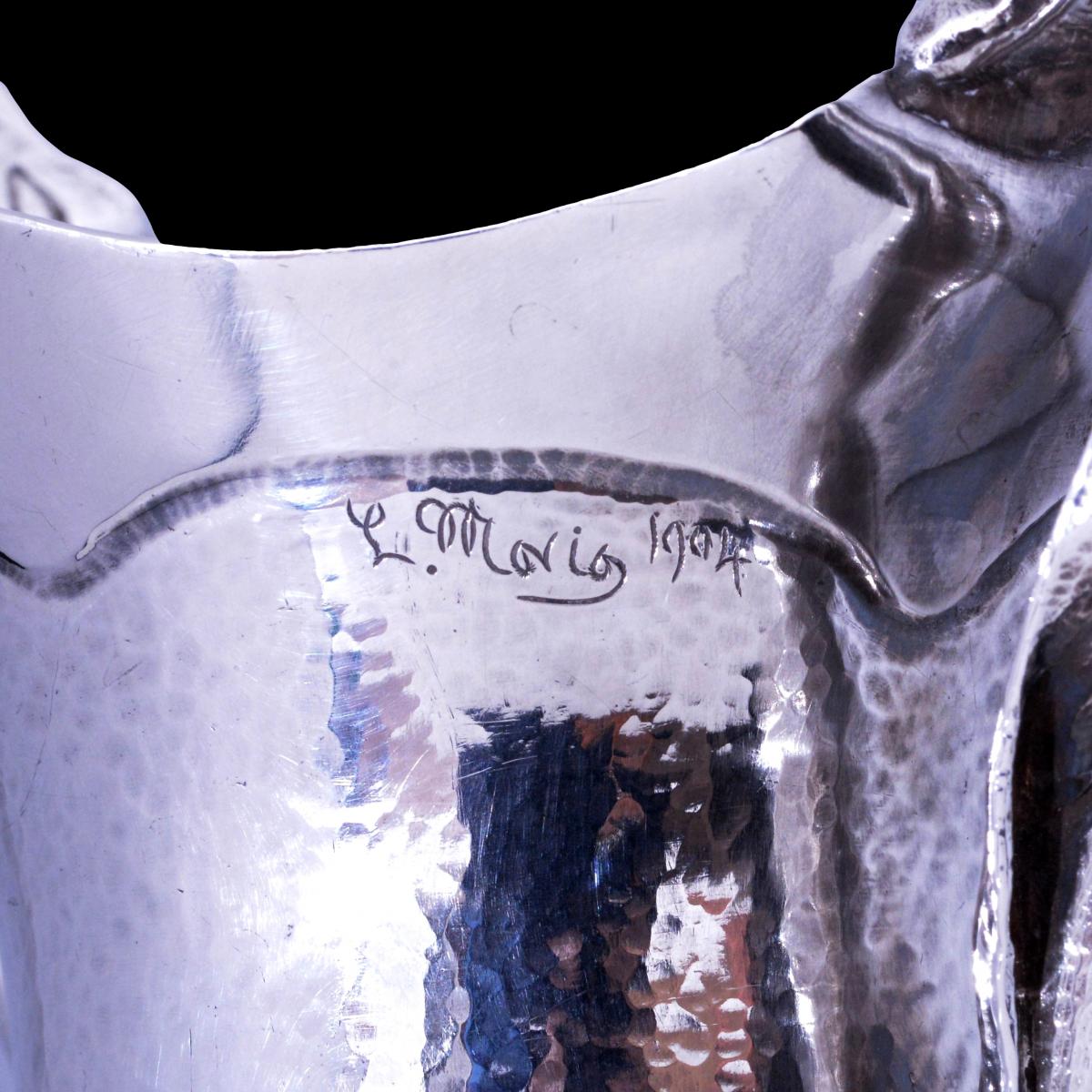 Latino Movio silver vase