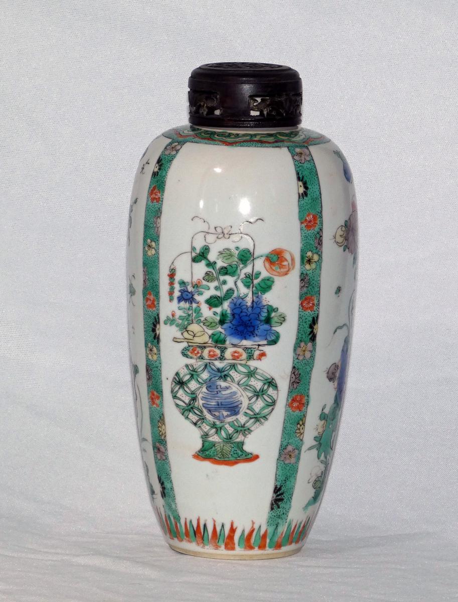 Kangxi Famille Verte Porcelain Ovoid Jar