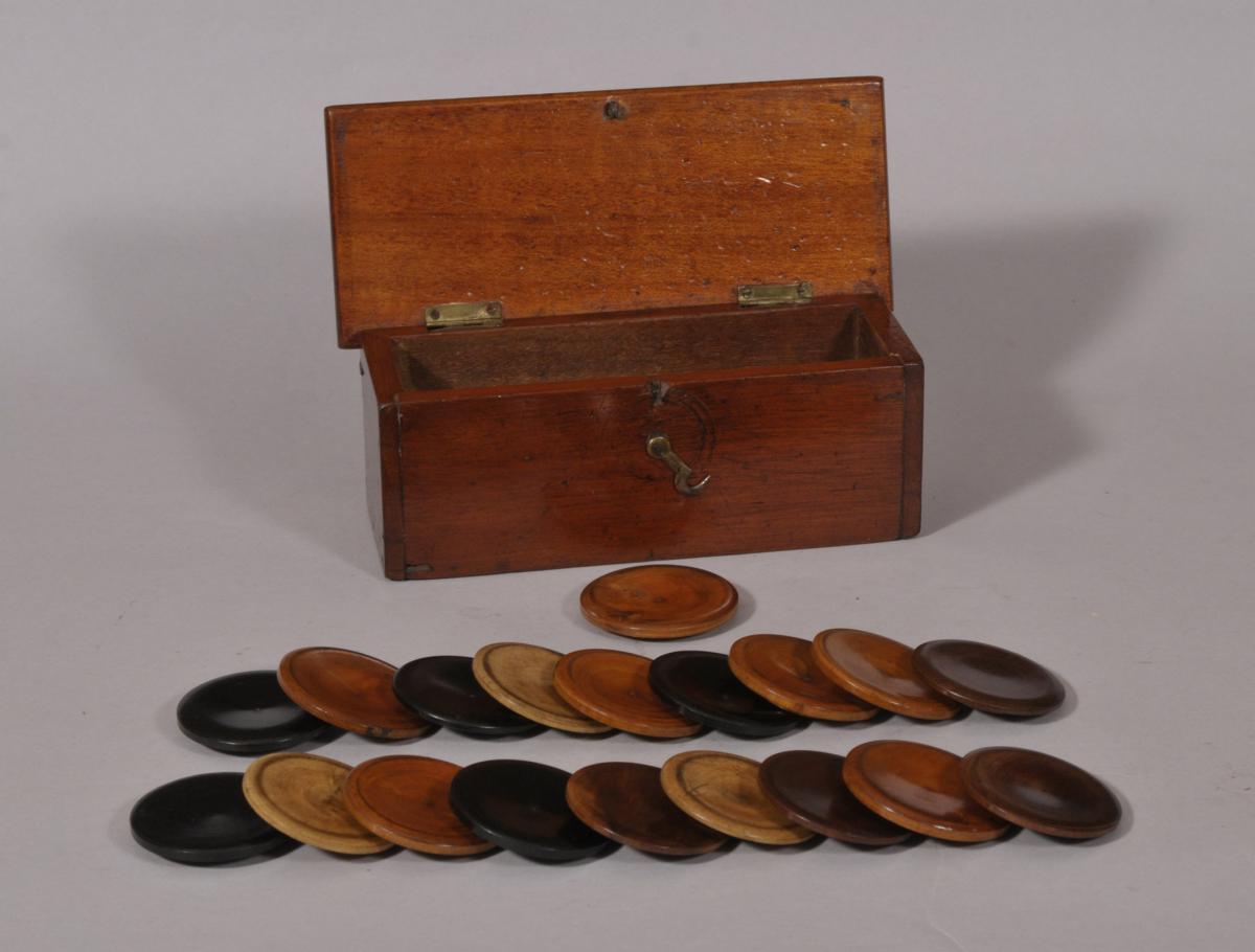 S/4615 Antique Treen 19th Century Mahogany Lidded Box with Gaming Counters for the Game of Squails