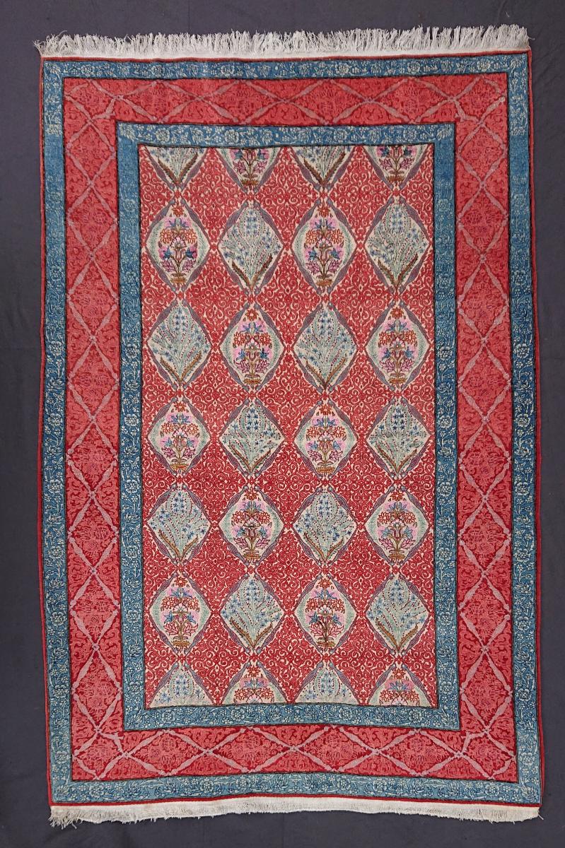 Qum rug dozar, one of a pair