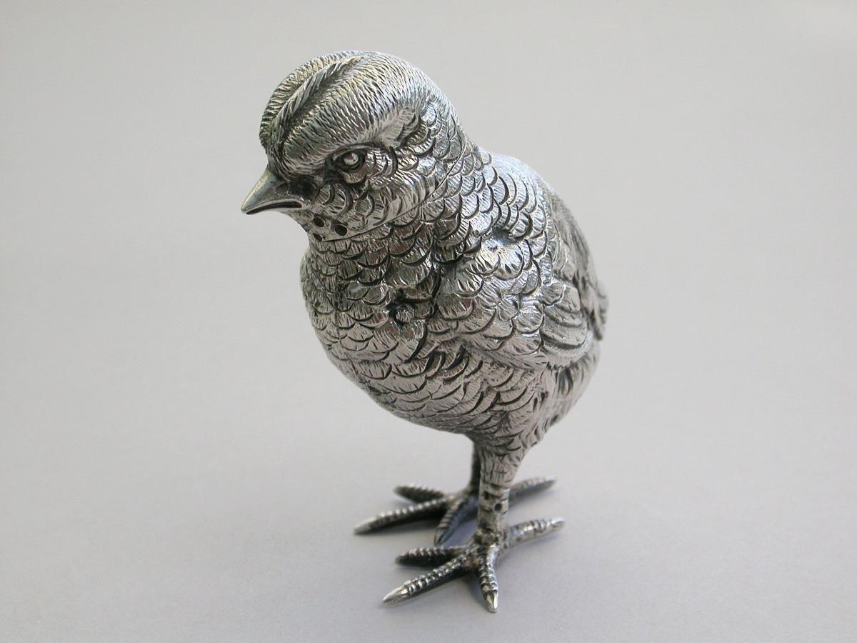 Victorian Silver Chick Pepper