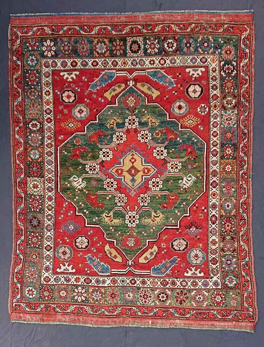 rare Turkish Dazkırı carpet