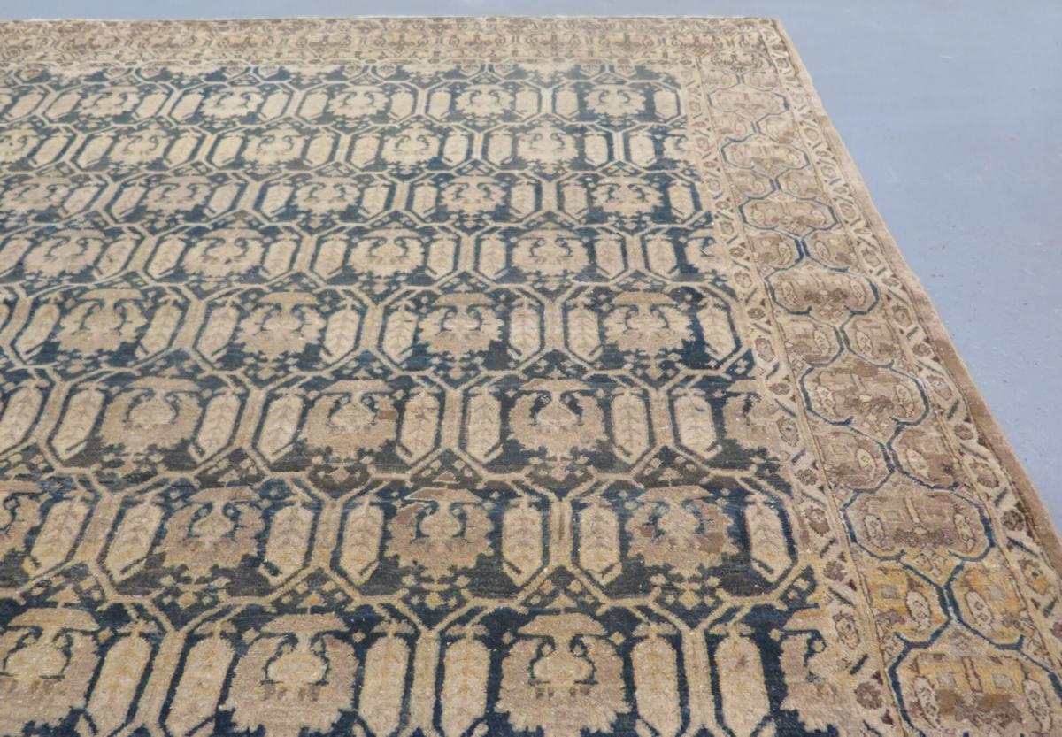 Isfahan rug