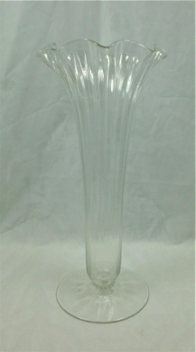 crystal glass lily vase