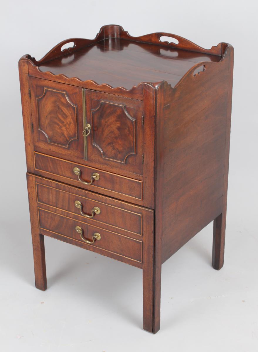 tray top bedside commode 