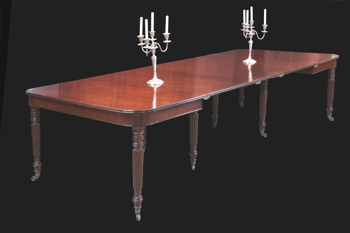 Regency Mahogany Extending Dining Table with candelabra