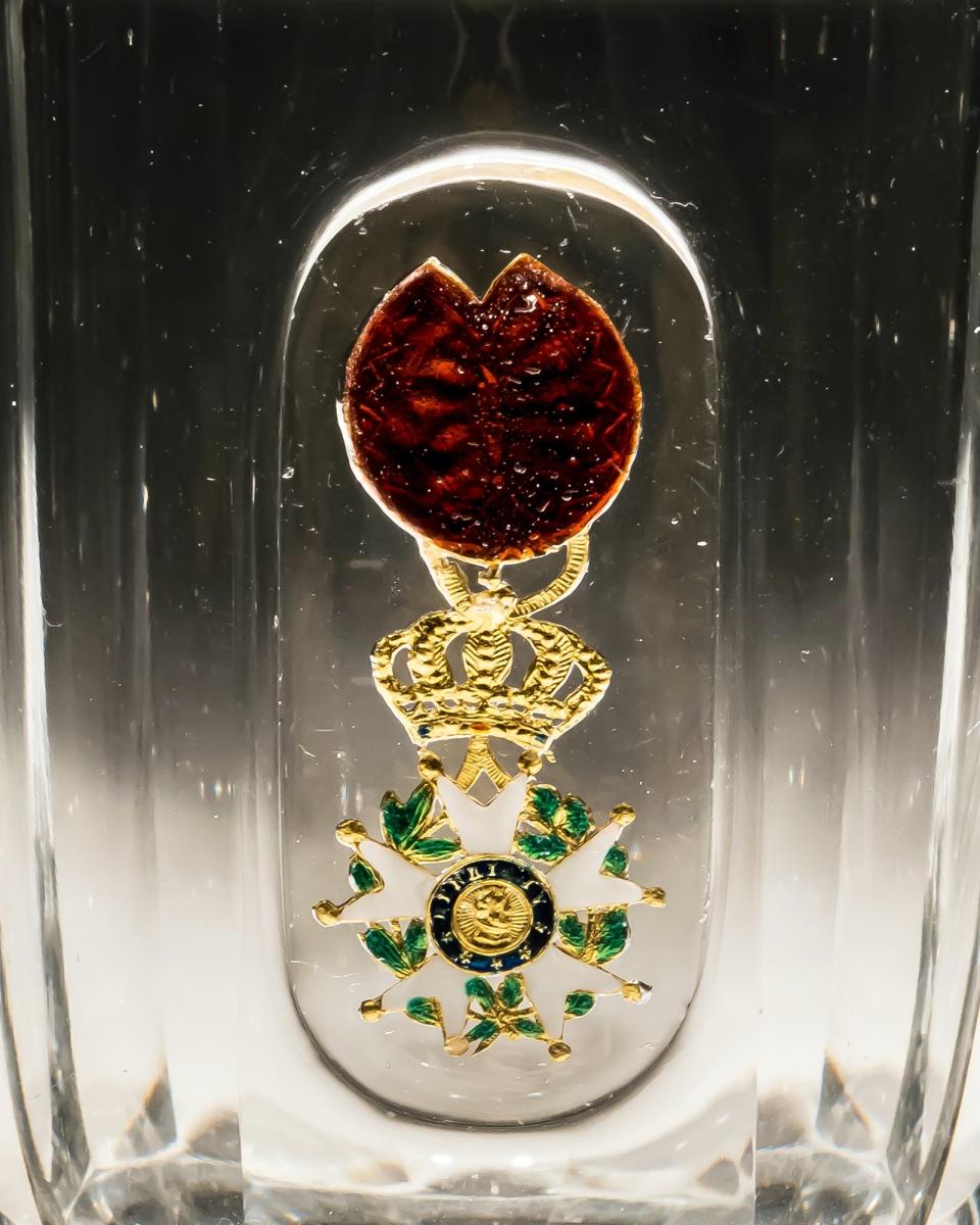 Baccarat tumbler with enamelled crown and floral garter