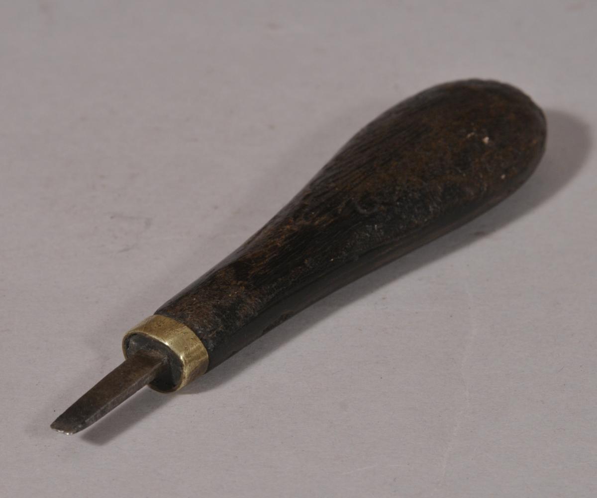 S/4826 Antique 18th Century Ebony Handled Turn Screw