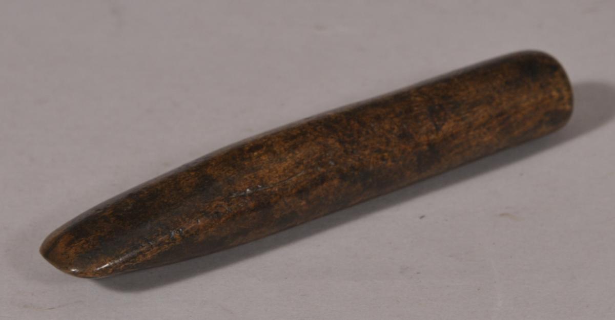 S/4828 Antique Treen 19th Century Birch Sailor's Seam Rubber or Liner