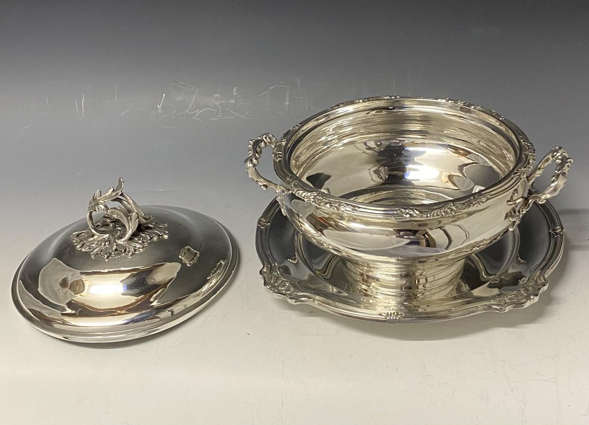 Maharajah of Baroda French silver tureen Jean Baptiste Francois and Paul Canaux