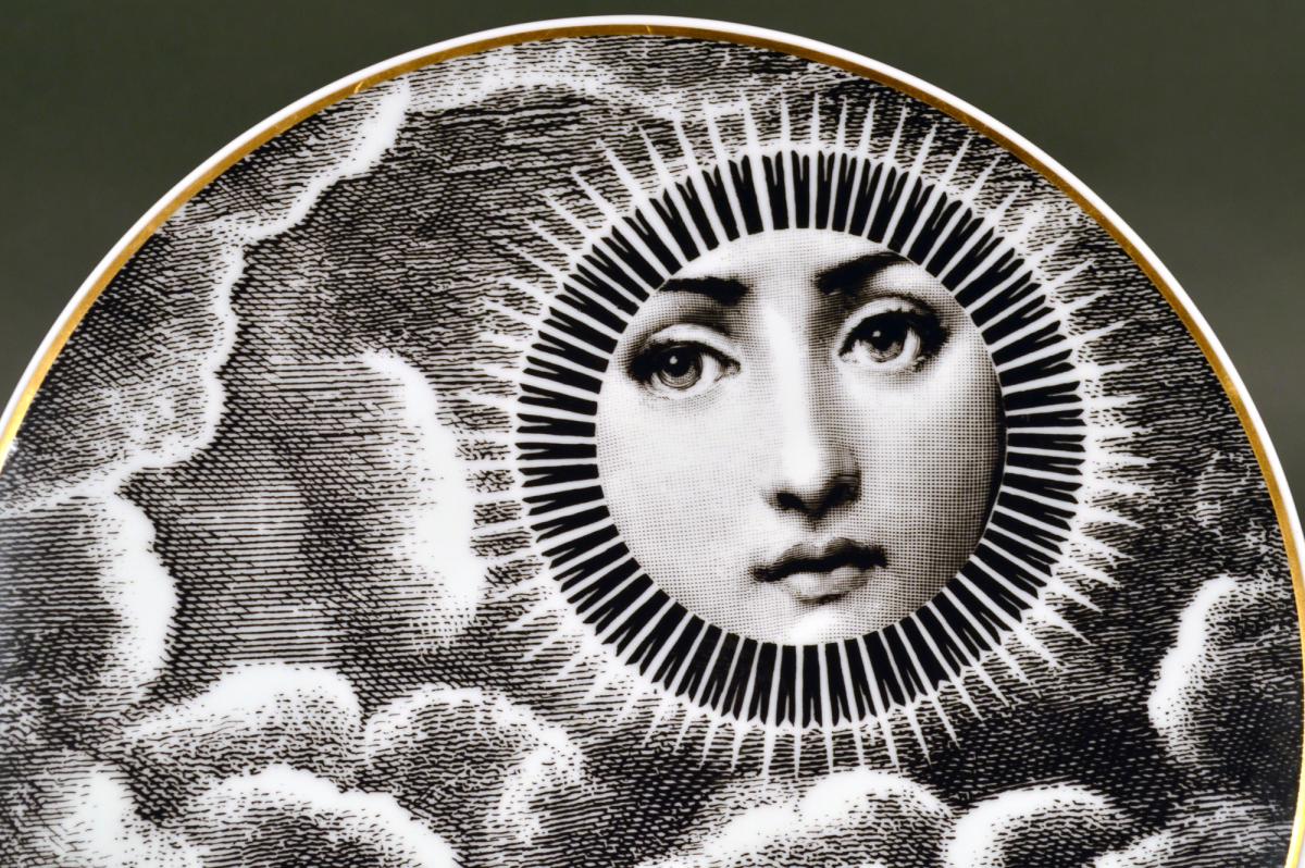 Rosenthal Piero Fornasetti Porcelain Plate,  Themes & Variations,  Motiv 18 1980s