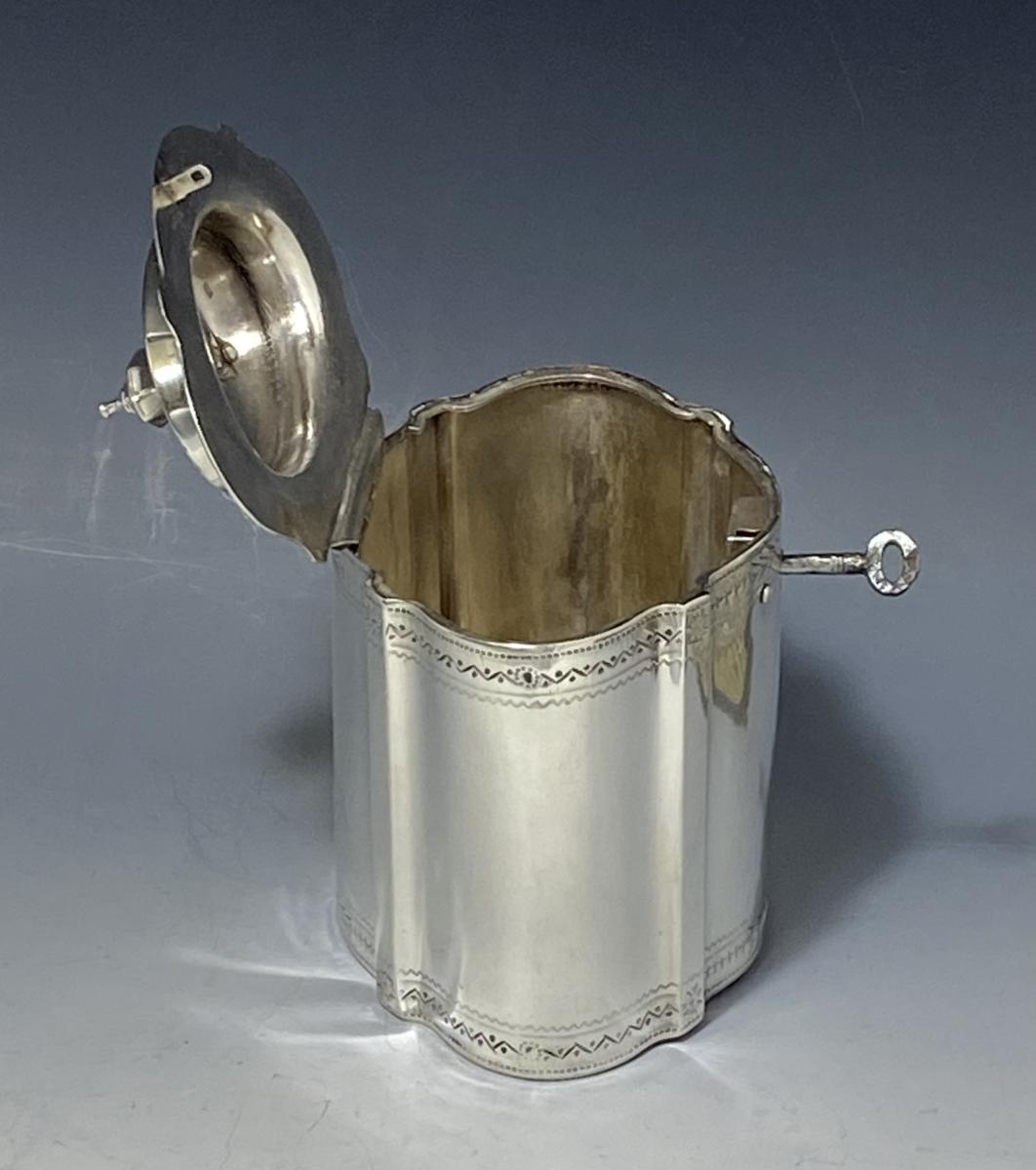 Georgian silver tea caddy George Smith 1783