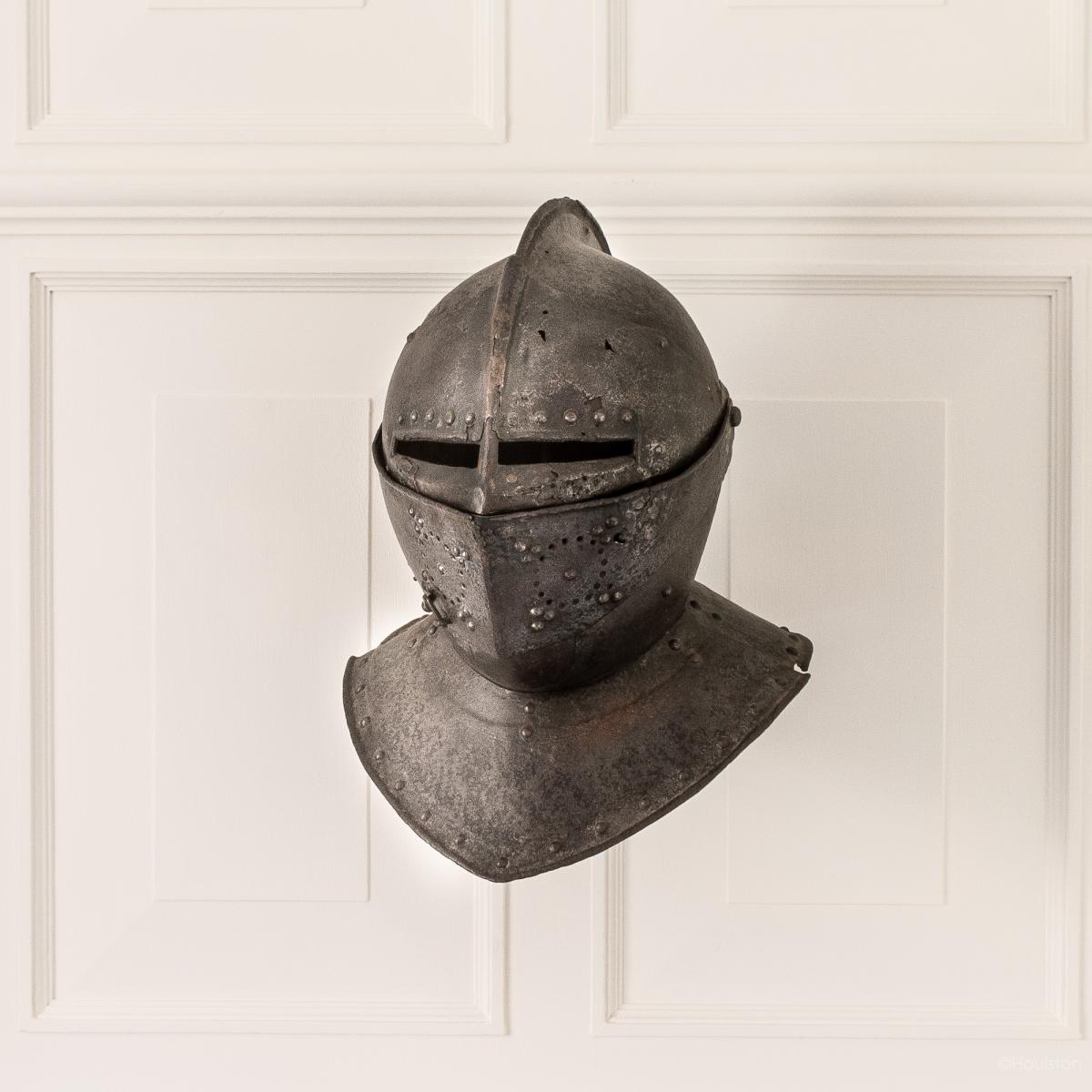 An early 17th century cuirassier close-helmet, English or French, circa 1620