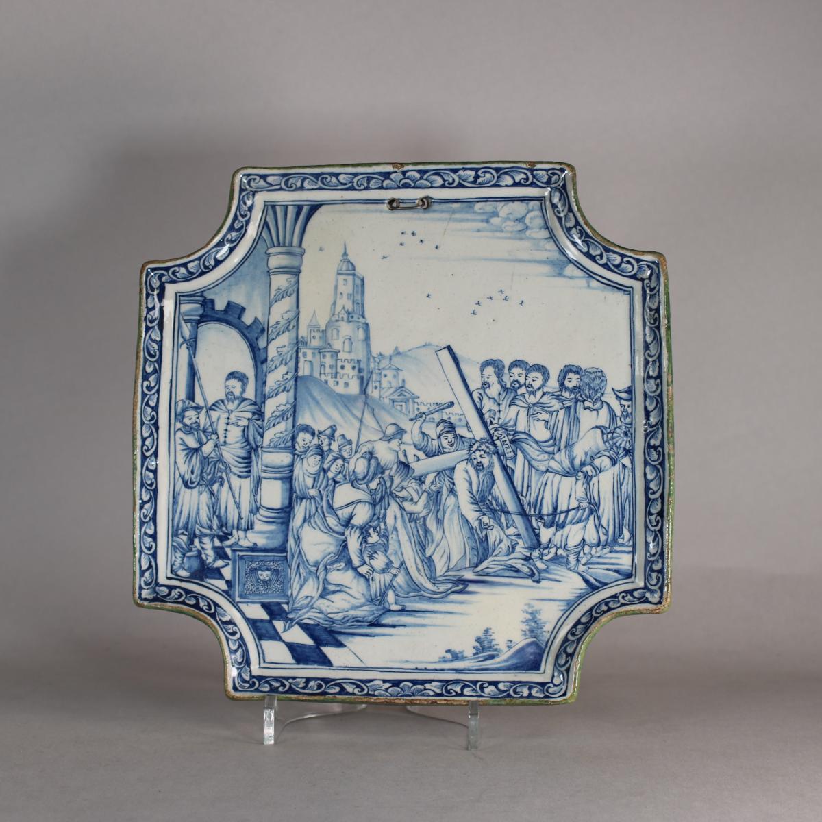 Pair of Dutch delft blue and white plaques