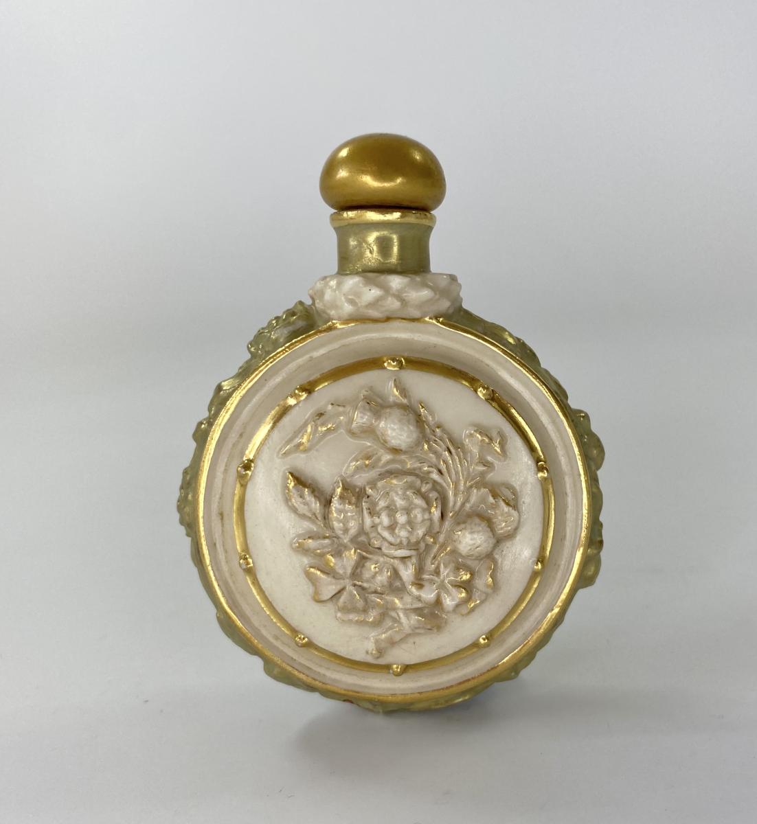 Royal Worcester scent bottle. Coronation of George V, dated 1911