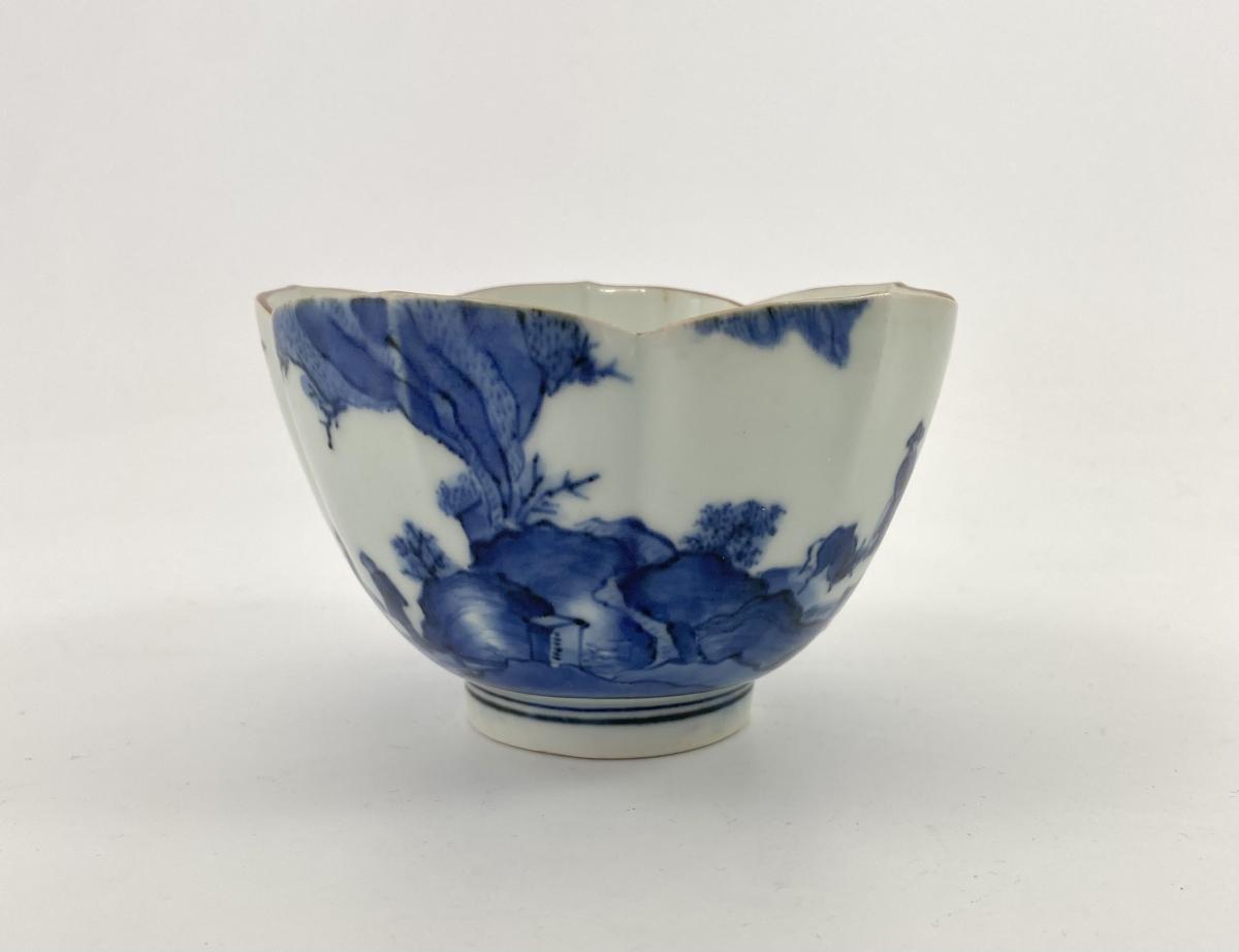 Kakiemon porcelain bowl. Deshima Island, circa 1690, Edo Period