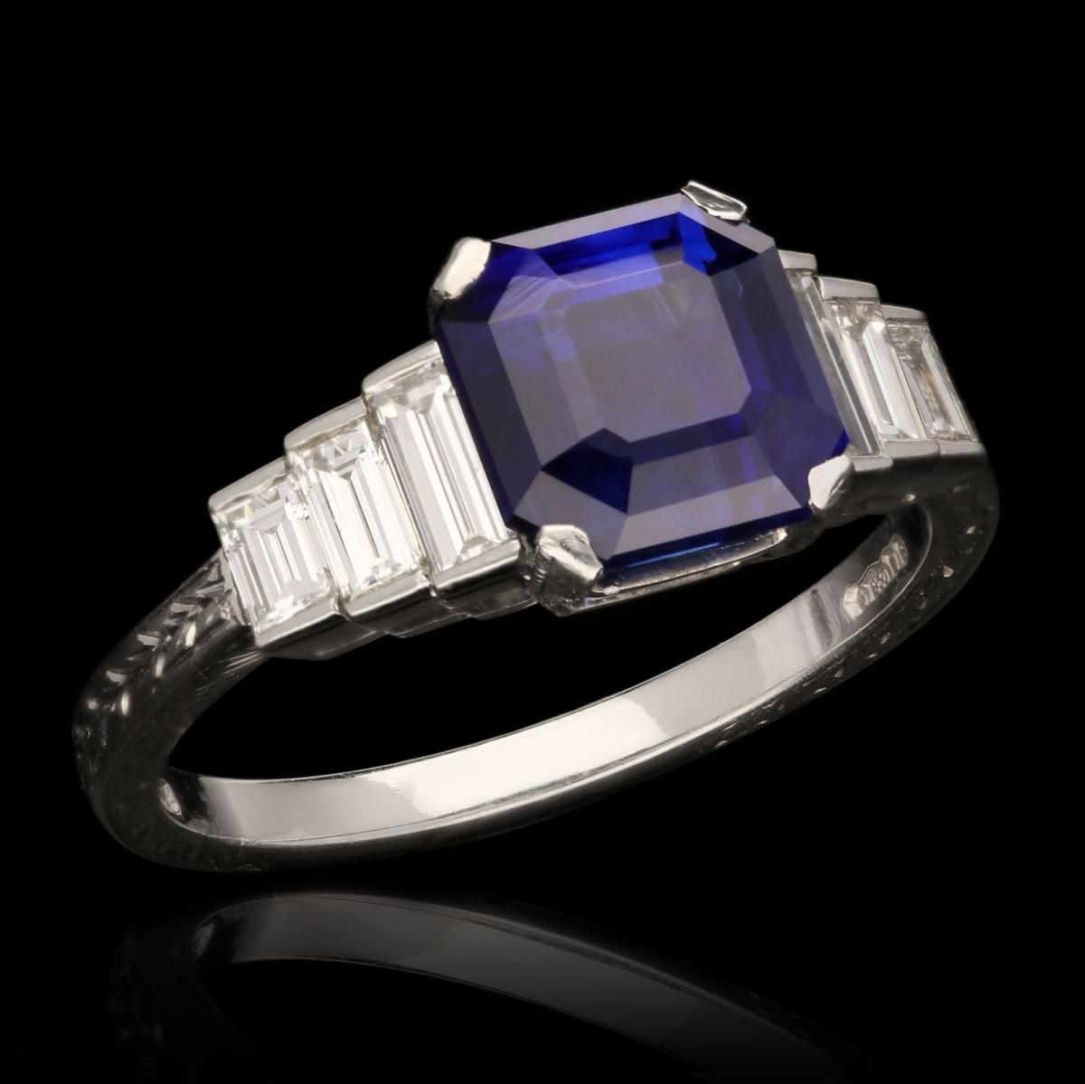 Hancocks Contemporary 3.06ct Ceylon Sapphire And Baguette Diamond Ring In Platinum