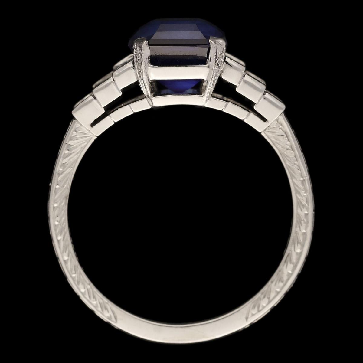 Hancocks Contemporary 3.06ct Ceylon Sapphire And Baguette Diamond Ring In Platinum
