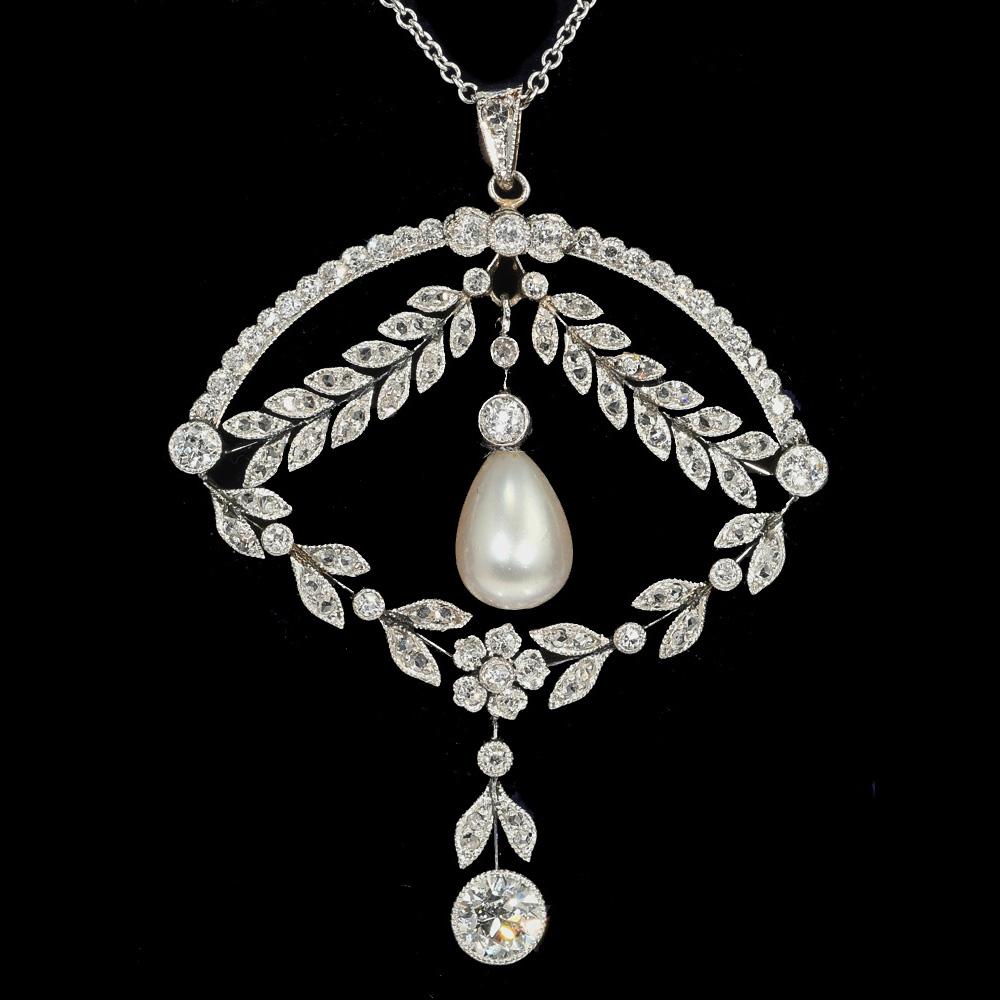 Edwardian diamond natural pearl Platinum pendant circa 1910