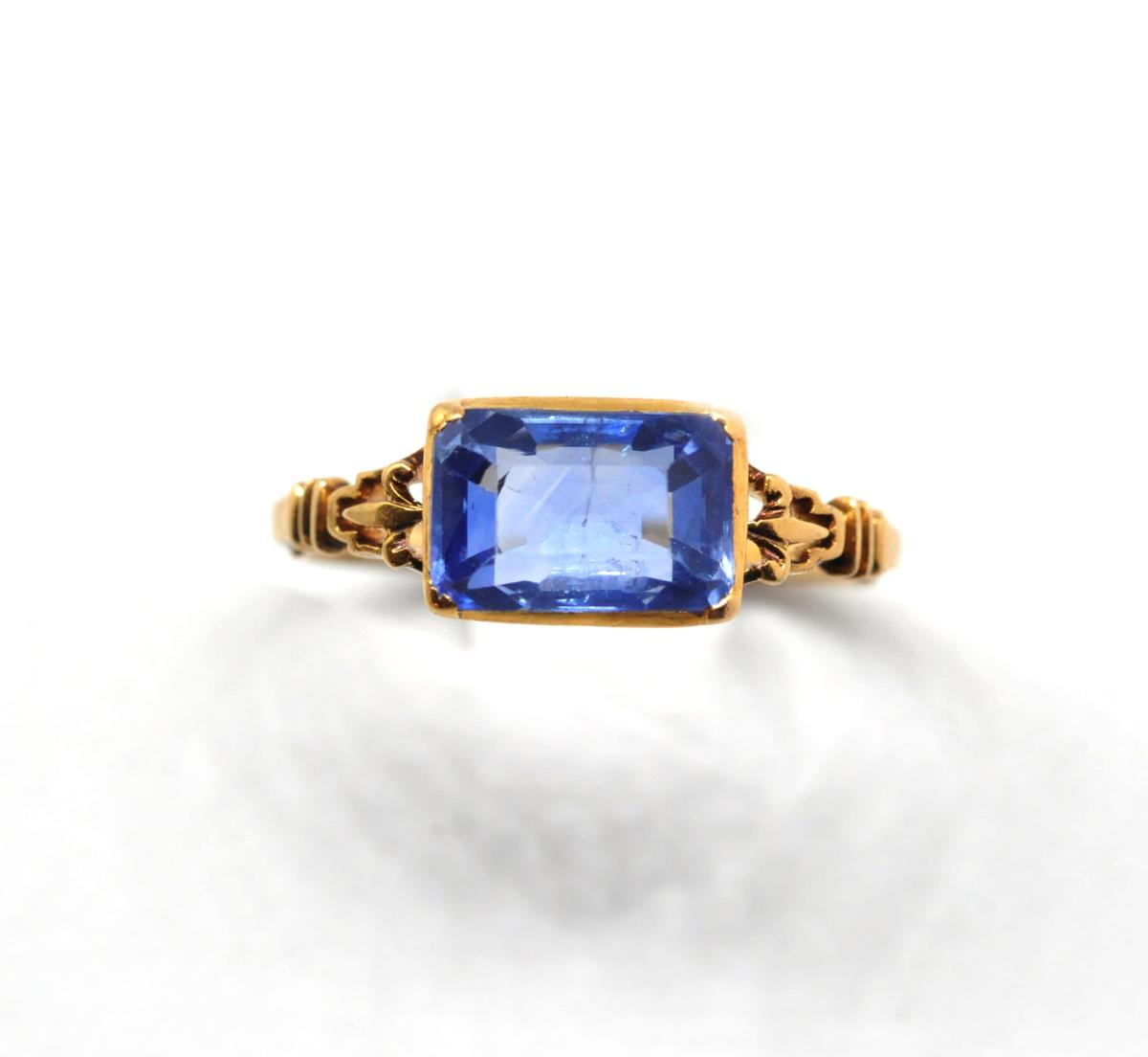 18th century sapphire ring
