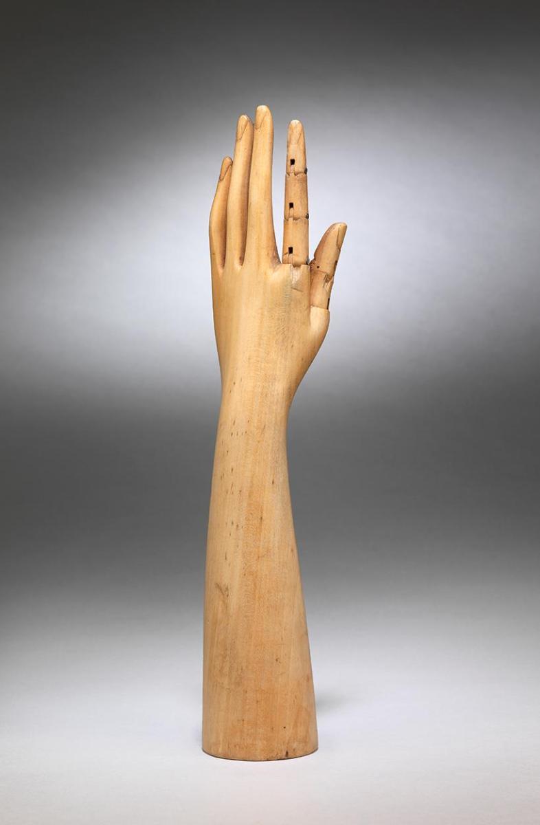 Elegant Finely Carved Shop Display Hand With Articulated Index Finger and Thumb Hand Carved Sycamore English or French, c.1900