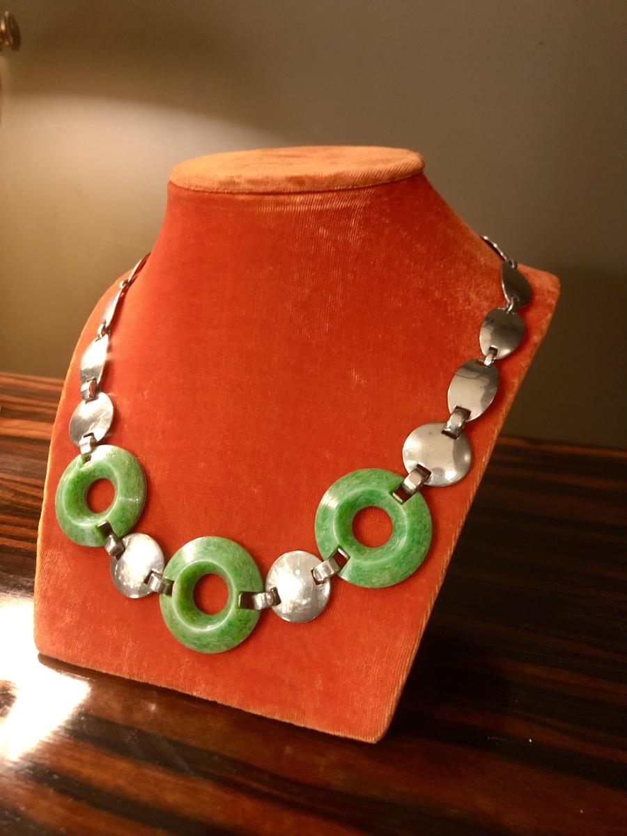 Art Deco Period Necklace,’Jade’ green Galalith & Chrome