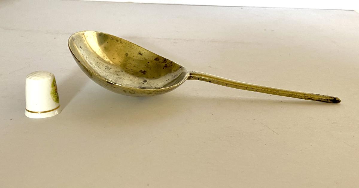 Very Rare Post Medieval Apothecary spoon