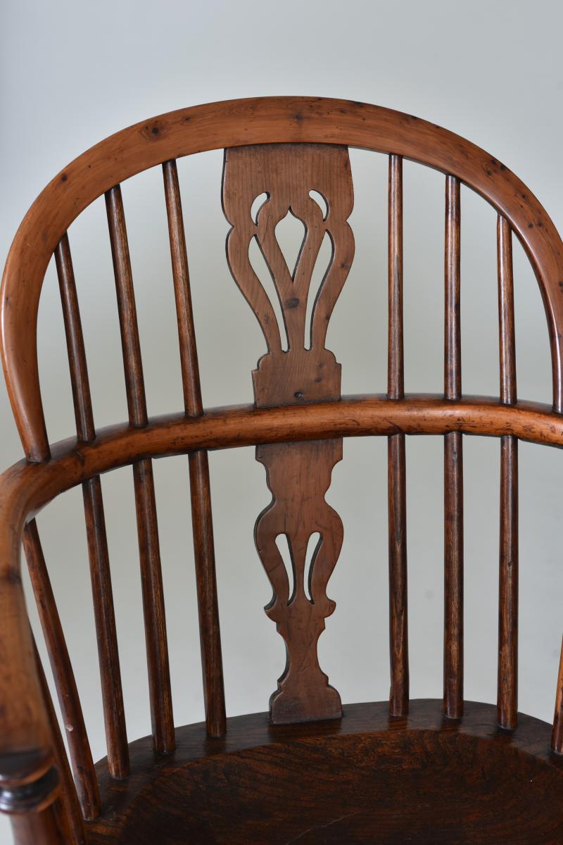 yew and elm Windsor chairs