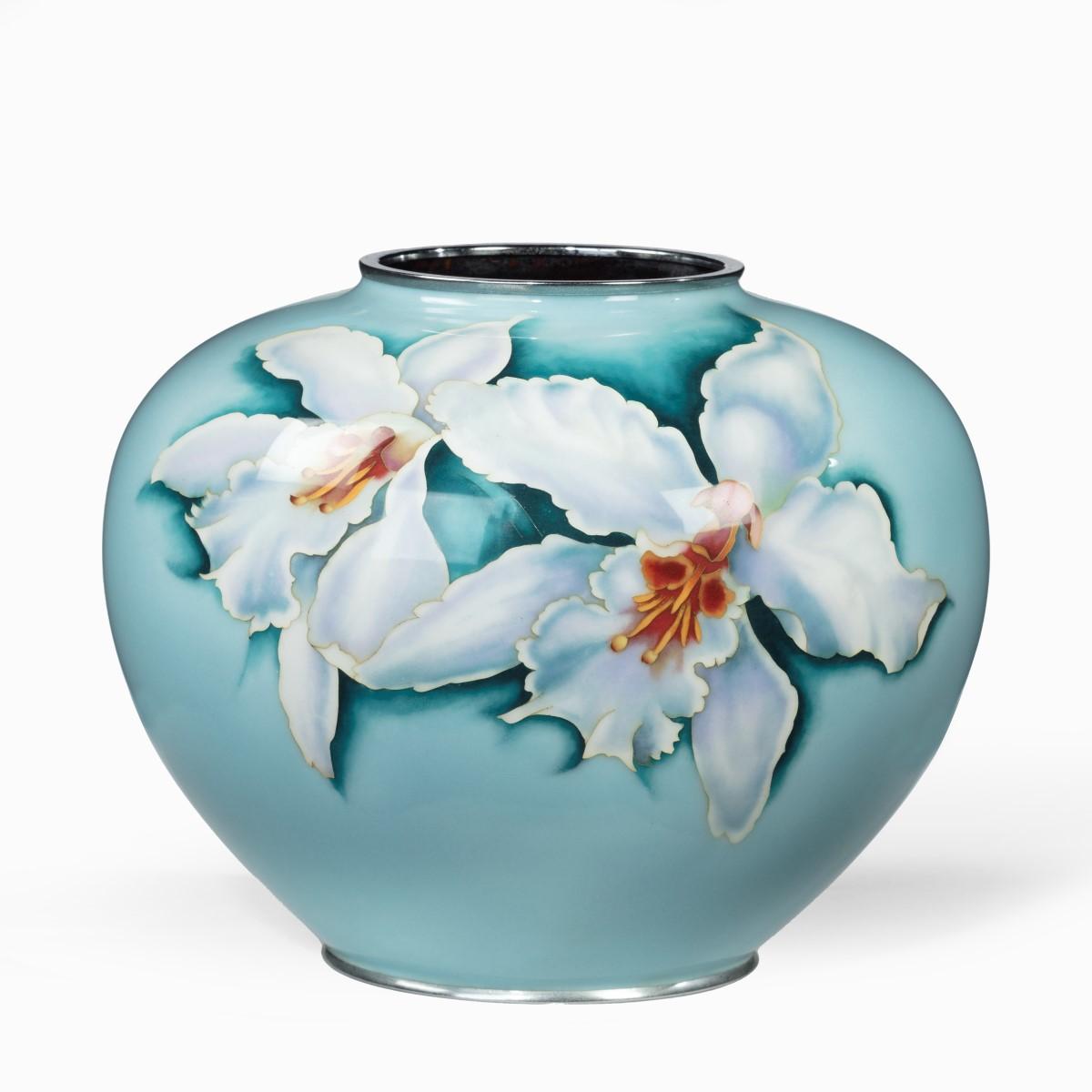 large bulbous blue Japanese cloisonné vase