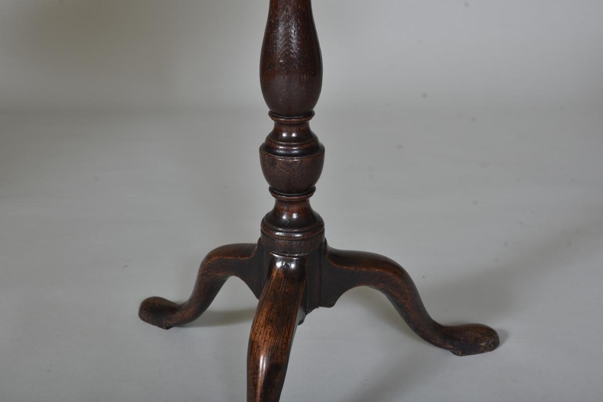 oak lamp table