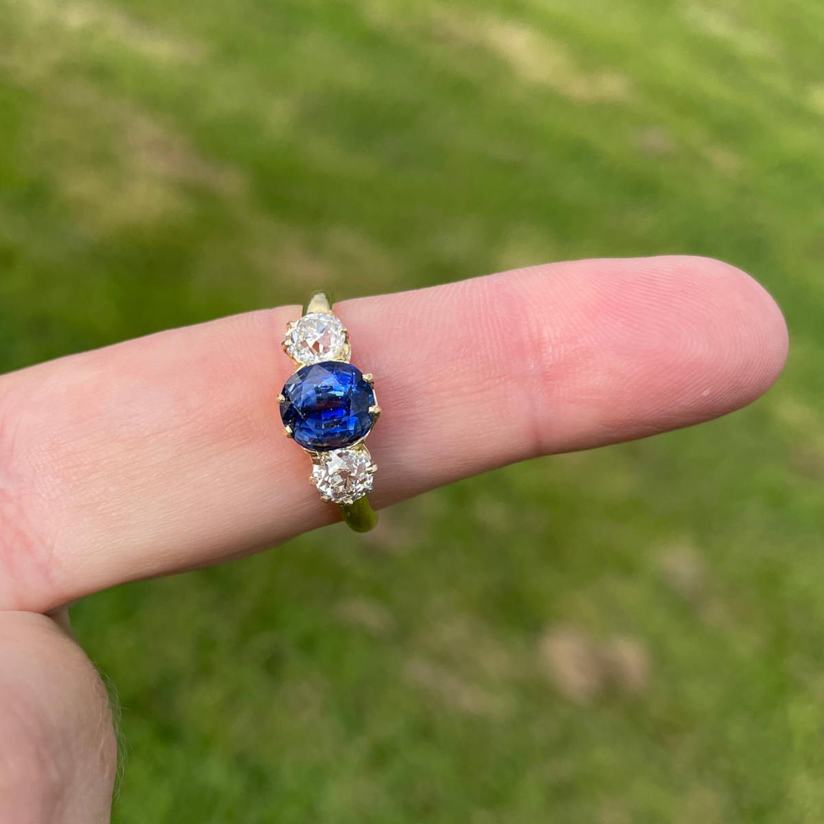 Victorian Sapphire and Diamond 3 Stone Ring circa 1890