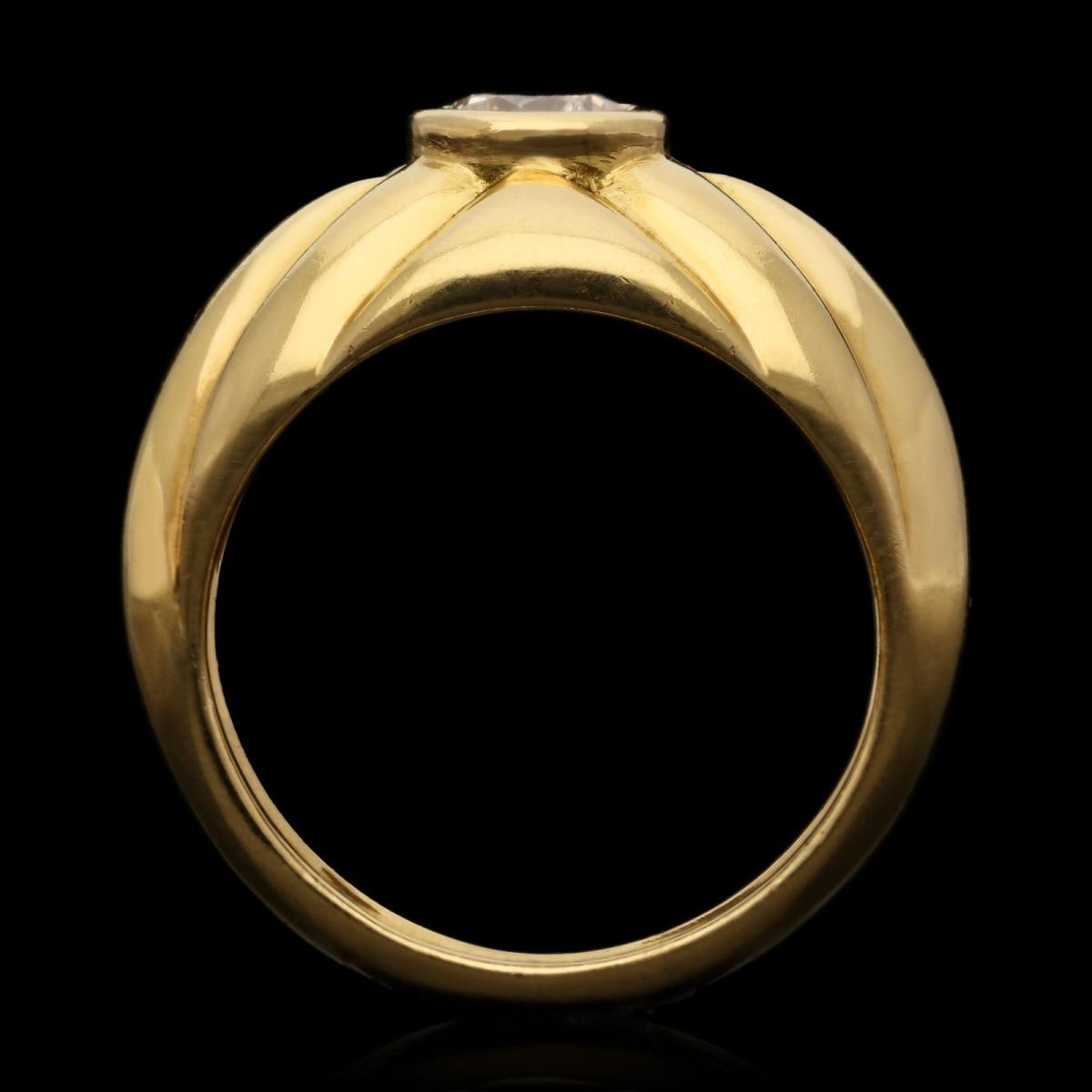 18ct gold and diamond ring by Van Cleef & Arpels