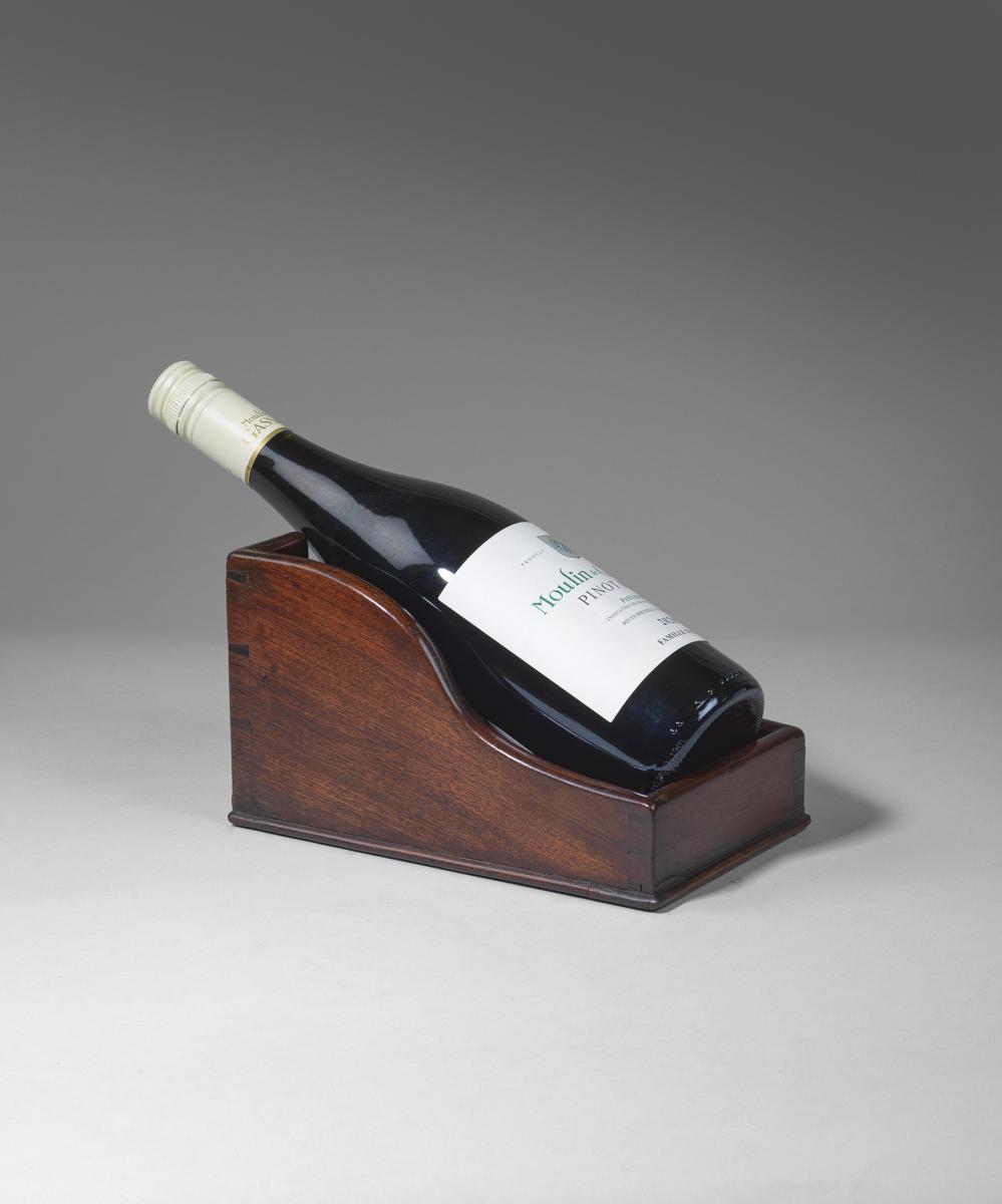 Georgian mahogany wine bottle coaster