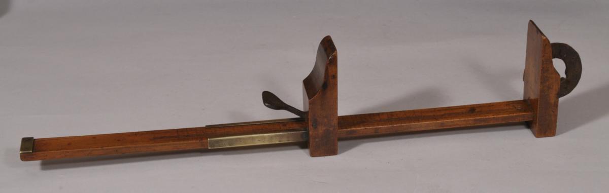 S/5082 Antique Treen 19th Century Boxwood Adjustable Foot Rule
