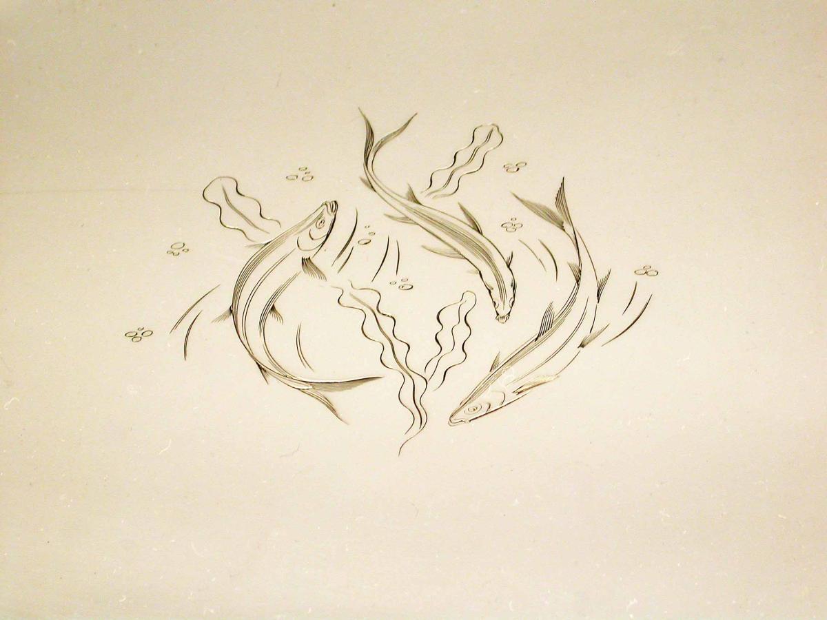 Modern Silver Tray Fish Amongst Seaweed. By Leslie Durbin, London, 1949