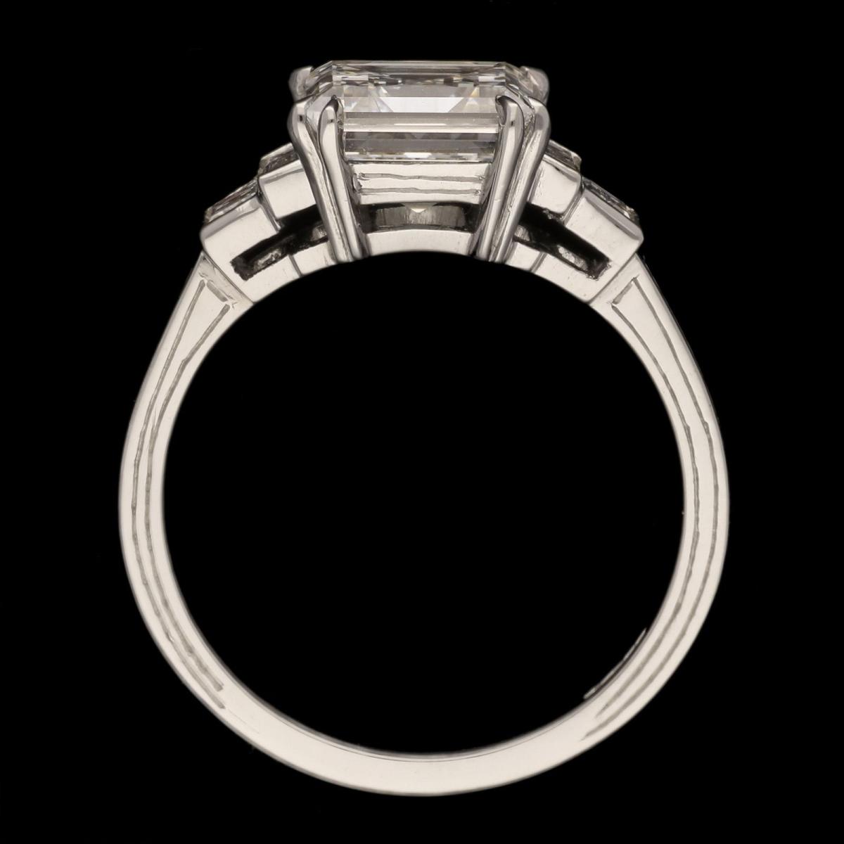 Carre Cut Diamond And Platinum Ring