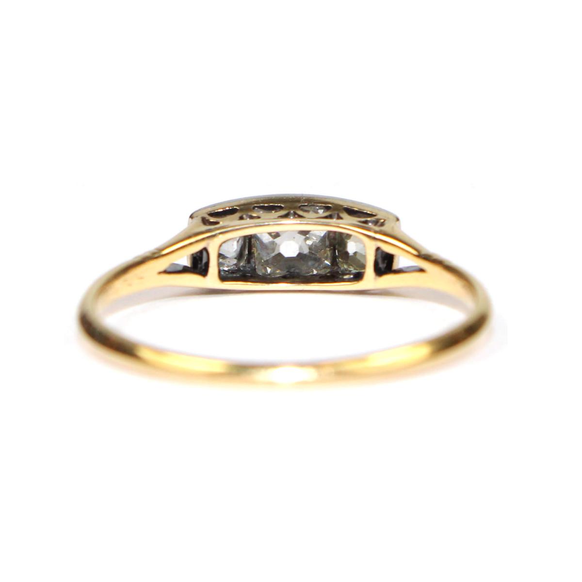 Edwardian Diamond 3 Stone Ring circa 1910