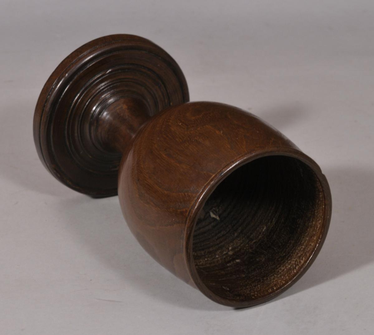 S/5114 Antique Treen Early 19th Century Elm Goblet