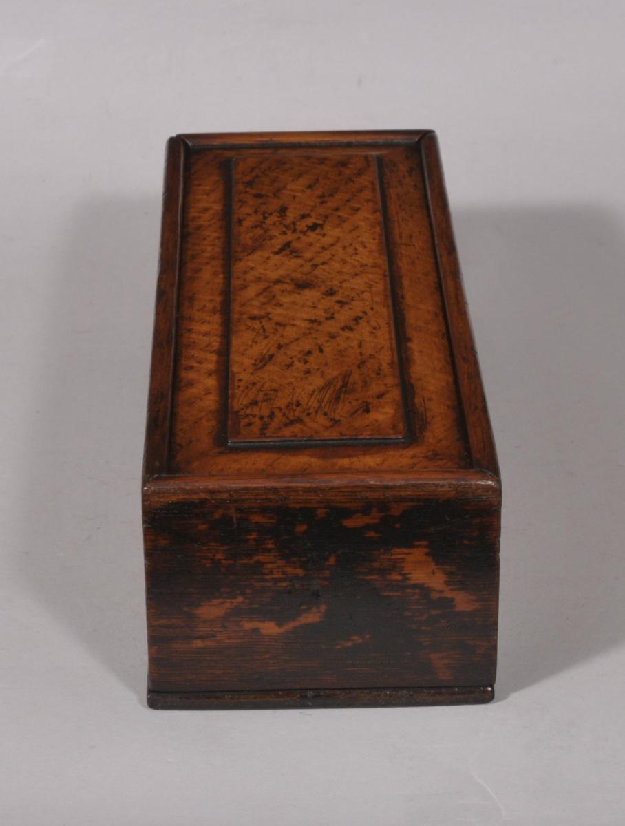 S/5228 Antique Early 19th Century Oak Wall Mounted Candle Box