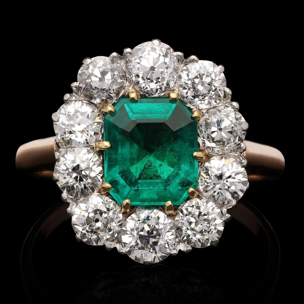 Colombian Emerald And Old-Cut Diamond Cluster Ring 1930s | BADA