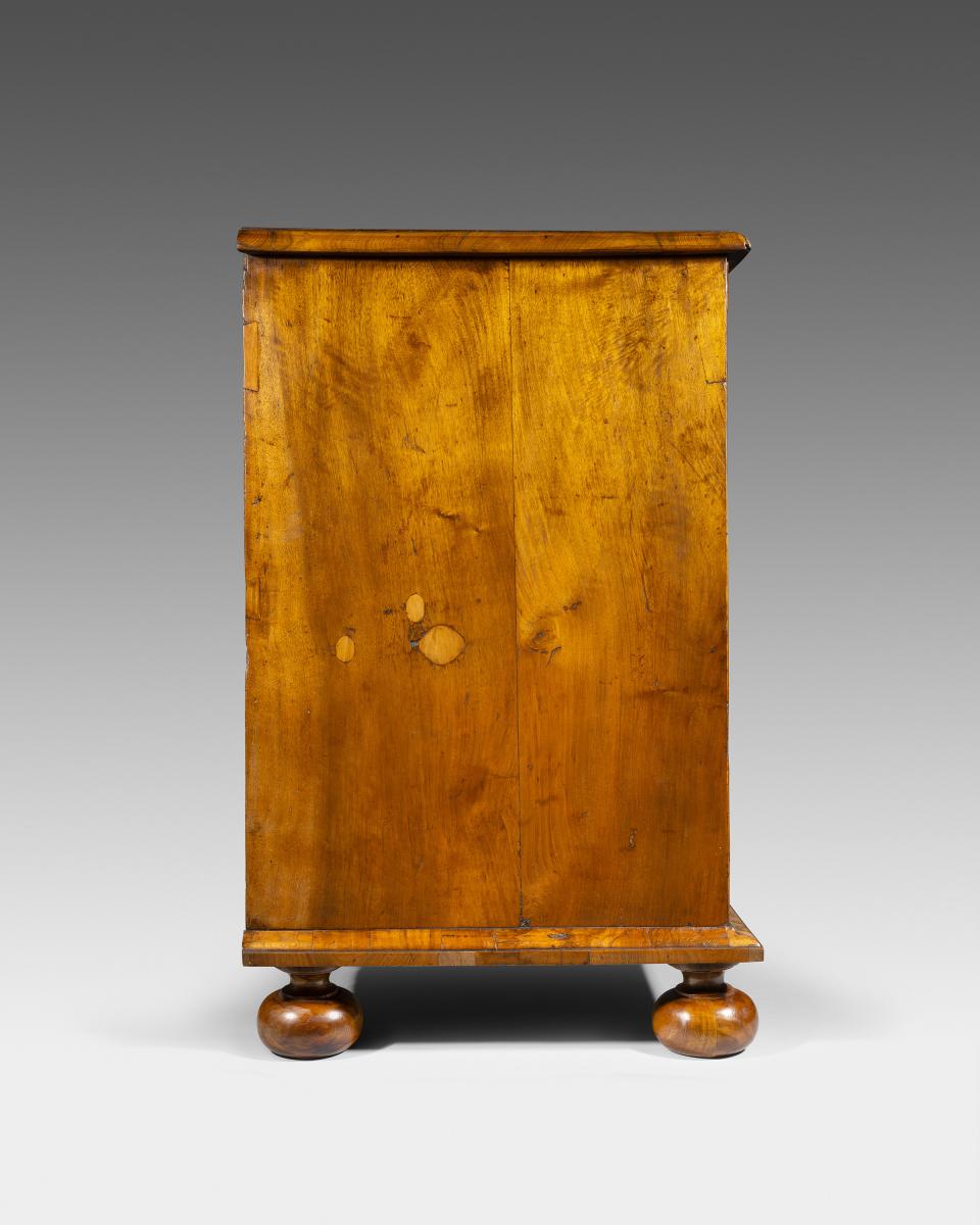 17th century William and Mary chest of drawers